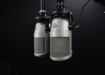 Mau Bikin Podcast, Cukup Modal Smartphone dan Mikrofon!