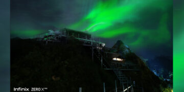 Viral! Penampakan Mirip Cahaya Aurora Tertangkap oleh Infinix Zero X di Tumpeng Menoreh Yogyakarta