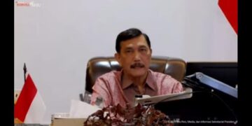 Ramai Kritik Kewajiban Tes PCR untuk Penerbangan