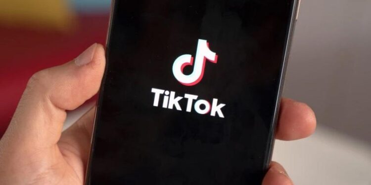 Stiker Hologram di Kendaraan Bermotor, Inovasi Dunia Perpajakan