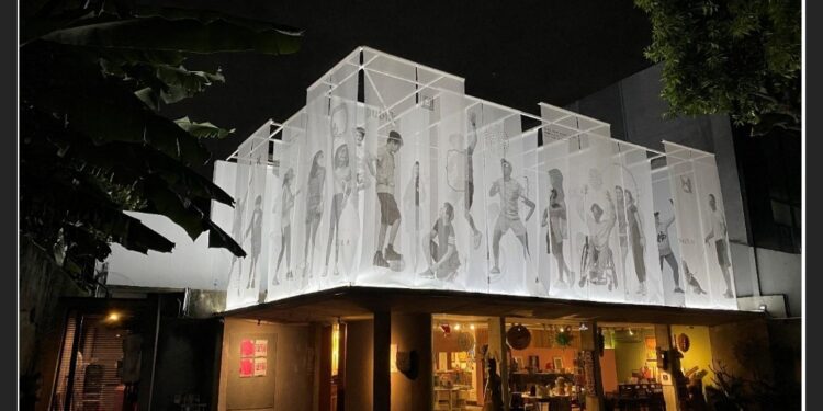 Kolaborasi Instalasi Publik