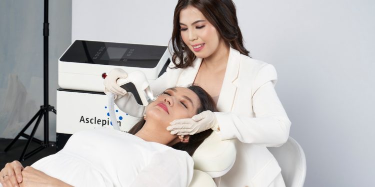 Nggak Cuma Skincare Yang Bisa Dikombinasikan, Treatment Kecantikan Juga!