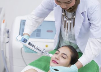 3 Fakta yang Perlu Diketahui Seputar Masker Darah Menstruasi