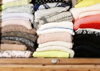 5 Tips Agar Tetap Trendi Tanpa Harus Membeli Banyak Pakaian