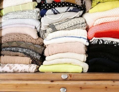 5 Tips Agar Tetap Trendi Tanpa Harus Membeli Banyak Pakaian