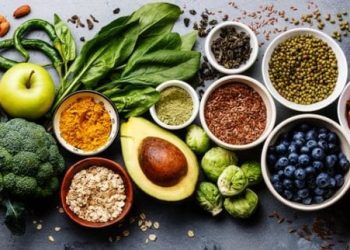 Kelola Stres Kamu dengan Mengonsumsi 5 Makanan Ini