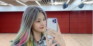 5 Tips Merawat Rambut Berwarna