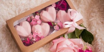 Kenapa Cokelat Identik dengan Hari Valentine? Ini Dia Alasannya