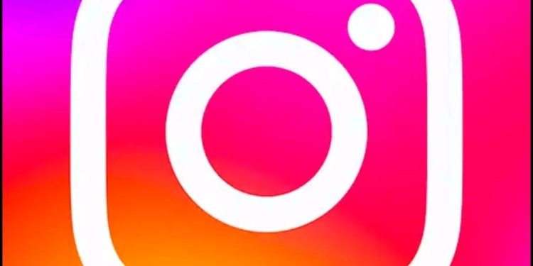 Tak Perlu Posting ke Teman, Story Kamu akan Tersimpan di Arsip