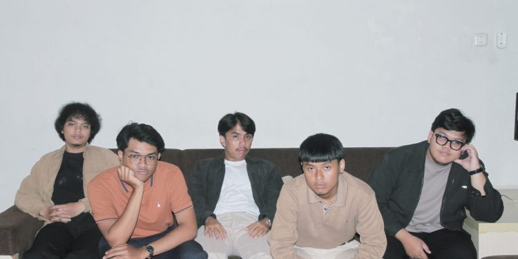 Saleem Everybody Hadirkan Musik Retro Pop dengan Rilis Lagu “Birama Asmara”