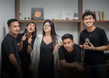 Setelah Tertunda 3 Tahun, Akhirnya Paradivya Rilis lagu “Sampai Kapan”