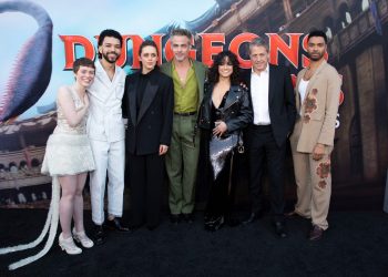 Diajak ke Dunia Fantasi dengan Visual yang Mulus bersama Chris Pine dan Michelle Rodriguez