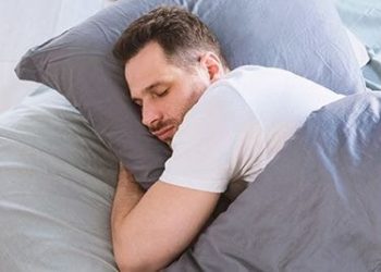 Jangan Langsung Tidur Sehabis Sahur! Ini Bahayanya