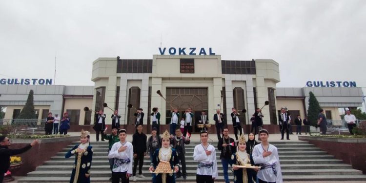 Gemala Symphony Goes to Uzbekistan
