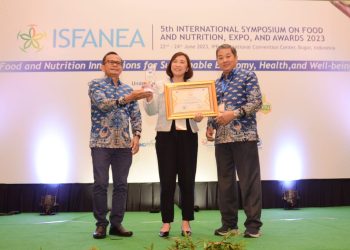 Le Minerale Raih Penghargaan Pergizi Pangan