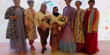 Kolaborasi Omerame X Deeloo Luncurkan Busana dari Inspirasi Budaya Indonesia