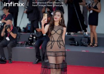 Beby Tsabina Bersama Infinix Penuh Pesona Tampil di Red Carpet Venice International Film Festival 2023