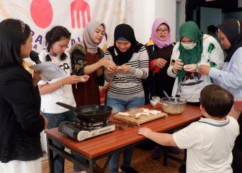 Melihat Keseruan Memasak Anak Disabilitas, Srikandi Pintar Berkolaborasi dengan Sajian Sedap