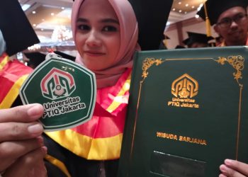 Potret Universitas PTIQ Jakarta Gelar Wisuda Sarjana, Magister dan Doktor