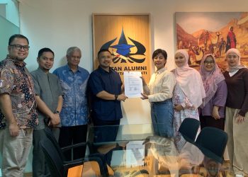 Garuda Indonesia Jalin Kerja Sama dengan Ika Usakti