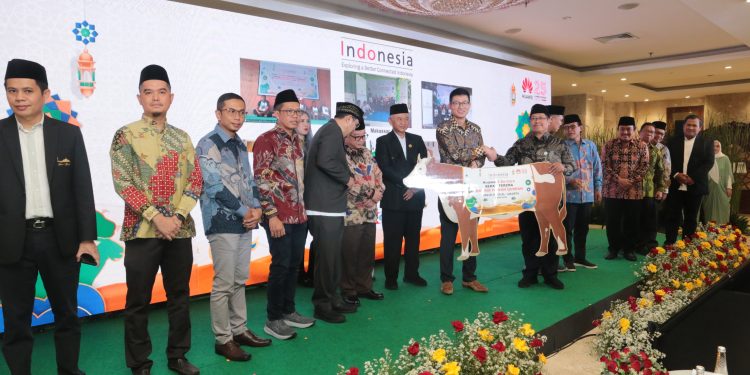 Satukan Iman dan Teknologi Melalui Huawei CSR Qurban 2025