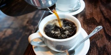 Nggak Cuma Bikin Melek, Ini Manfaat Ngopi 2–3 Gelas Sehari