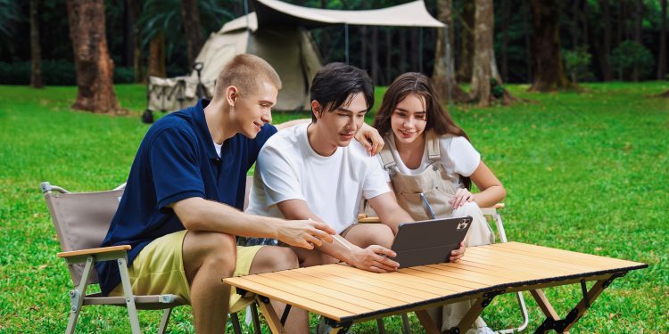 Siang Hustle, Malam Battle: XPAD 20 Pro Bikin Hidup Makin Fleksibe