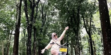 Healing di Tengah Alam: Menjelajah Kebun Raya Purwodadi, Oase Hijau di Jawa Timur