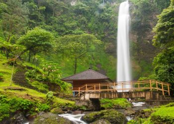 Rekomendasi 5 Kota Dingin di Jawa Barat untuk Liburan Sejuk & Menenangkan