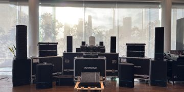 V2 Indonesia Resmi Perkenalkan aurowave, Brand Audio Profesional untuk Kebutuhan Komersial dan Modern