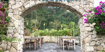 Rekomendasi & Review Cafe Hits Tawangmangu 2026, View Gunung Lawu!