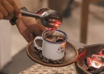 Ngulik Kopi Joss Yogyakarta, Kopi Berbara yang Jadi Ikon Kuliner Malam Jogja